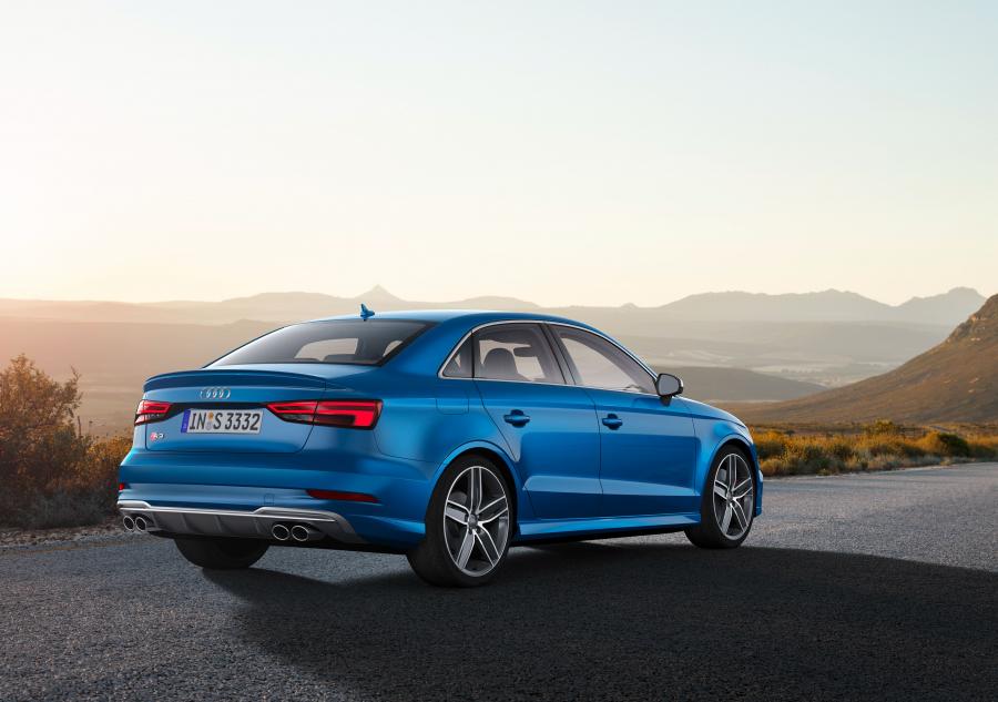  Audi S3 Sedan (8V) 2016 года  (WW) (фото 14 из 36)